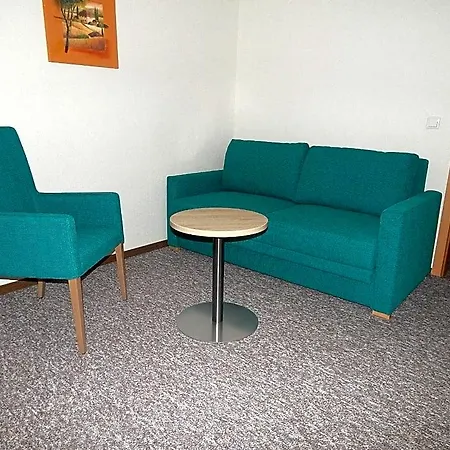 Hotel-lindenhof 3*